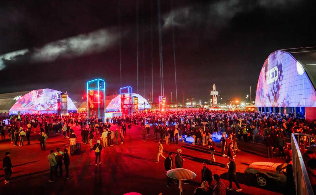 赌城豪赌！亚马逊“All in”自研芯片，招招刺向英伟达软肋：表面喊着合作，背后全是“算计”