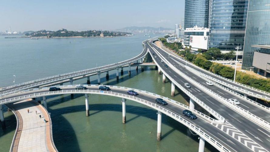 山河为证,荣誉加冕,华为乾崑助传祺向往 S9 首次智行中国顺利收官(图10) 山河为证,荣誉加冕,华为乾崑助传祺向往 S9 首次智行中国顺利收官(图10)