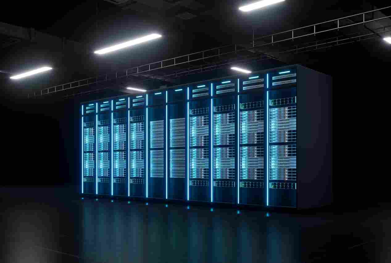 国产AI算力的殊途同归：单卡性能 vs. 超节点(图1)