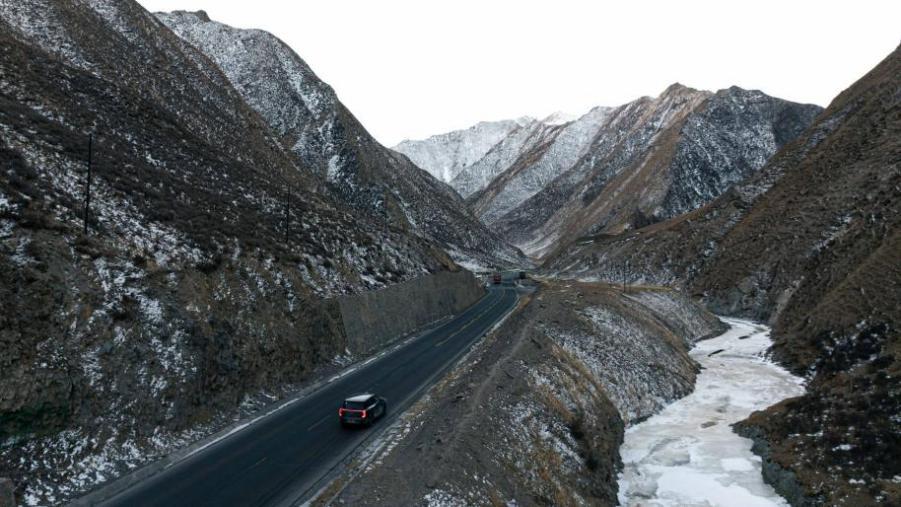 山河为证,荣誉加冕,华为乾崑助传祺向往 S9 首次智行中国顺利收官(图8) 山河为证,荣誉加冕,华为乾崑助传祺向往 S9 首次智行中国顺利收官(图8)