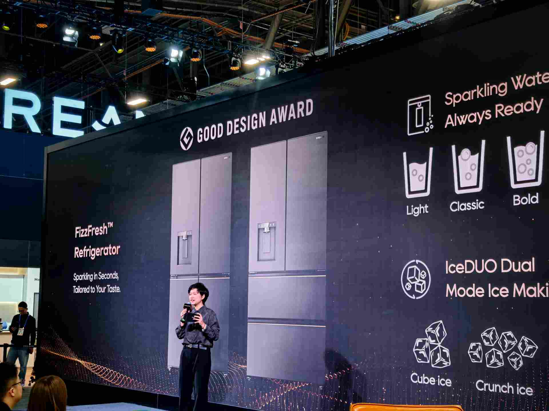 追觅冰箱 CES 2026：FIZZ FRESH 即饮气泡水冰箱闪耀亮相，技术创新引领全球冰箱新趋势(图4)