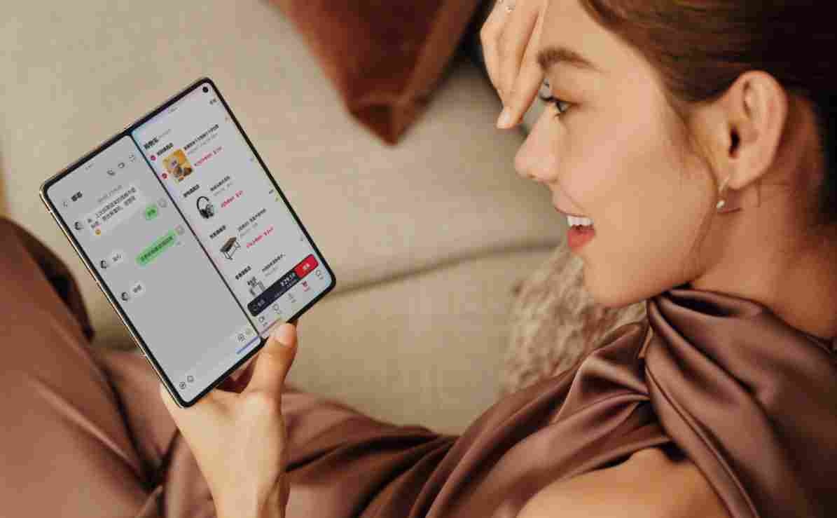 华为 Mate X7:轻薄手感+全能体验,2025 折叠屏旗舰的终极答案(图8) 华为 Mate X7:轻薄手感+全能体验,2025 折叠屏旗舰的终极答案(图8)