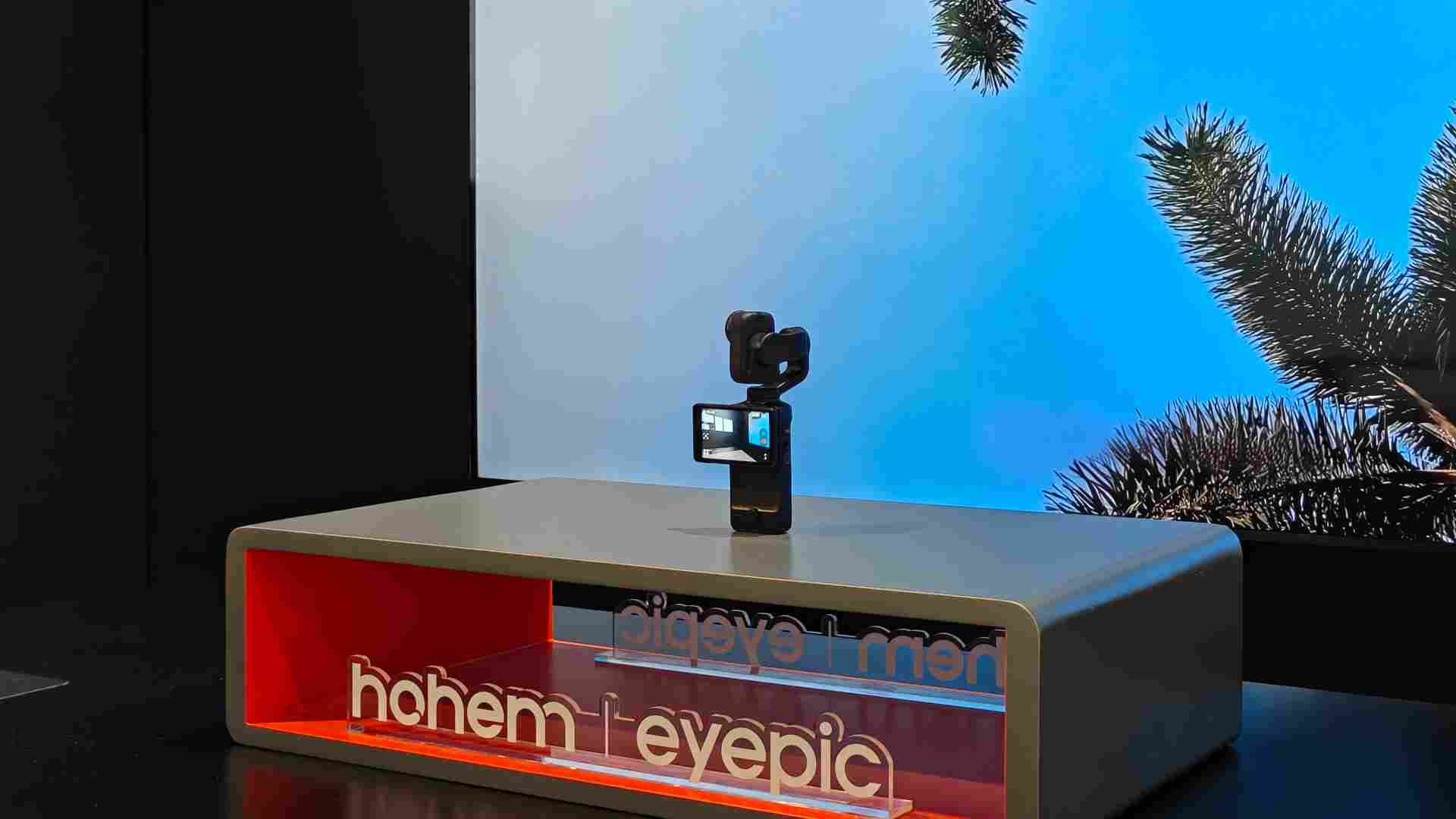 浩瀚 Hohem Eyepic 亮相 CES：用一台可拆卸相机，探索移动影像的边界(图2)