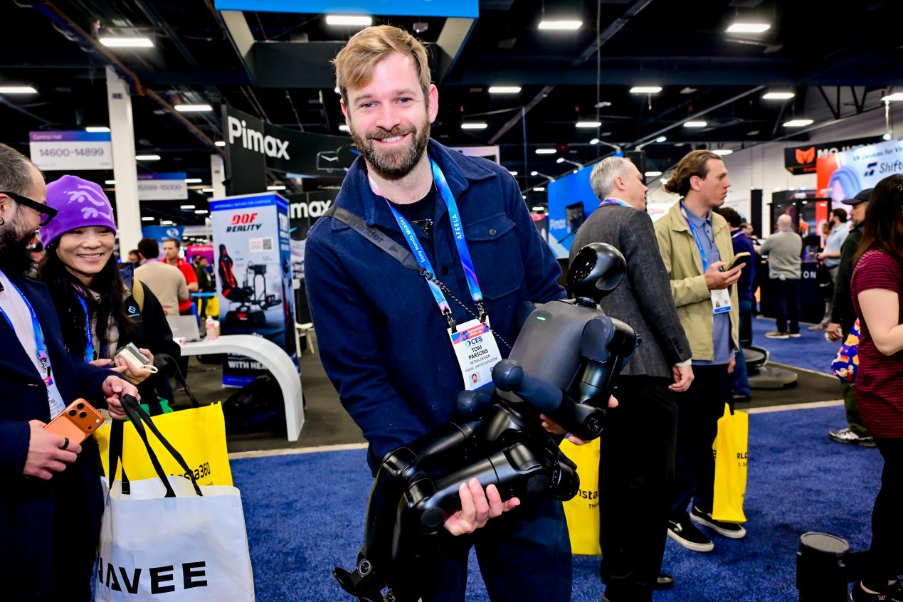 从国内火到 CES:上纬启元 Q1 引爆拉斯维加斯(图3) 从国内火到 CES:上纬启元 Q1 引爆拉斯维加斯(图3)