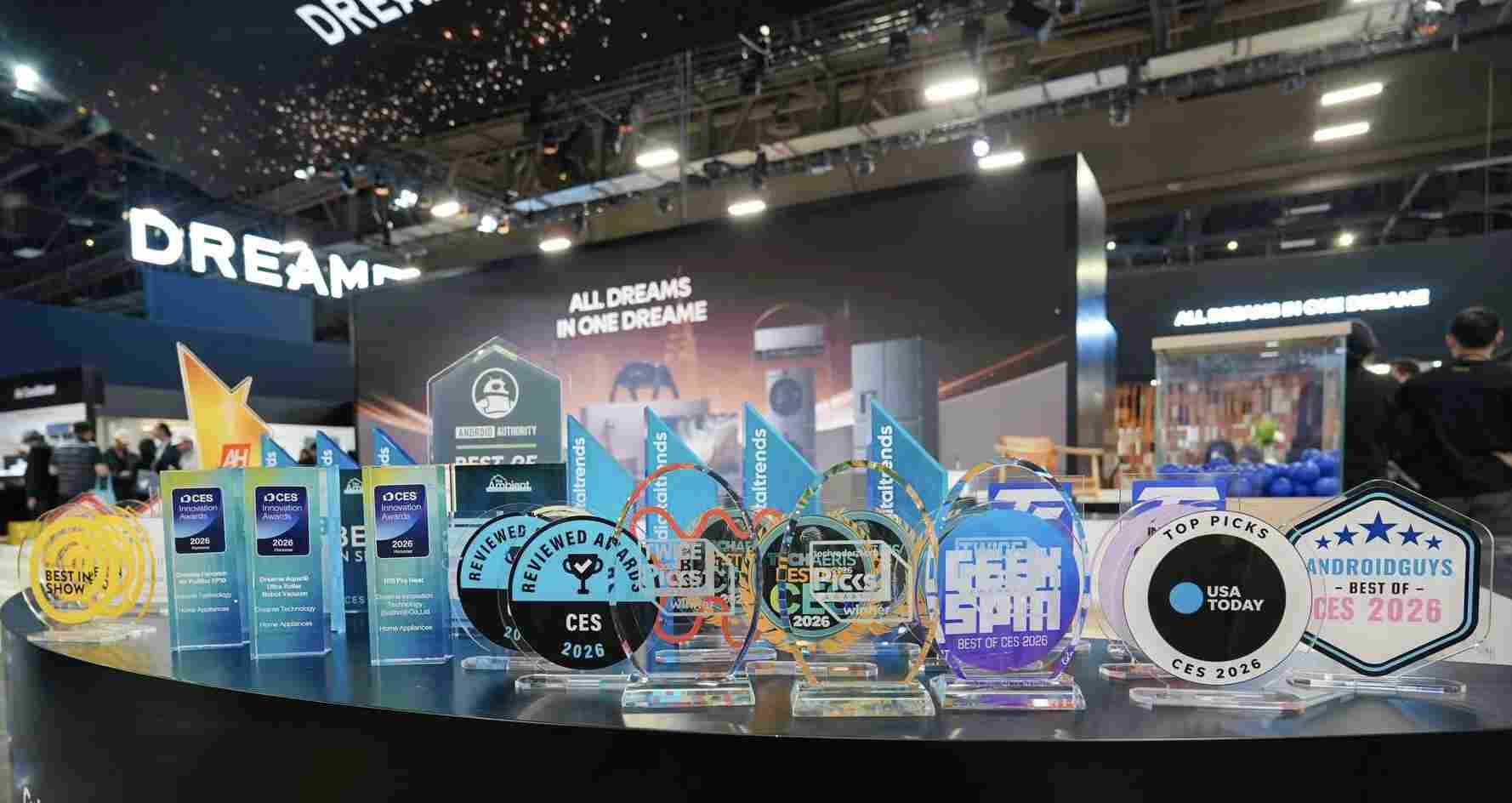 追觅 CES 2026 完美收官:全屋智能生态惊艳全场,具身智能引领行业革新(图2) 追觅 CES 2026 完美收官:全屋智能生态惊艳全场,具身智能引领行业革新(图2)