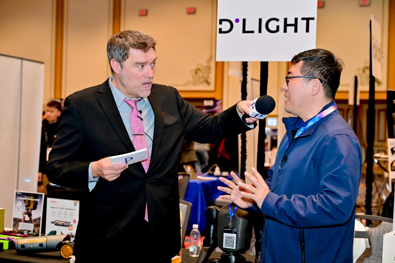 填补全球品类空白!启元 Q1 首秀 CES,用个人机器人新物种拿下国际权威认证(图3) 填补全球品类空白!启元 Q1 首秀 CES,用个人机器人新物种拿下国际权威认证(图3)