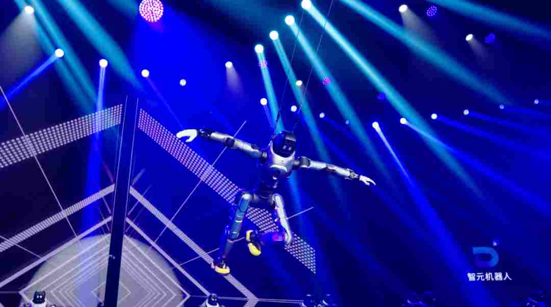 《机器人奇妙夜》成功首秀！智元将打造中国机器人文化名片(图1)