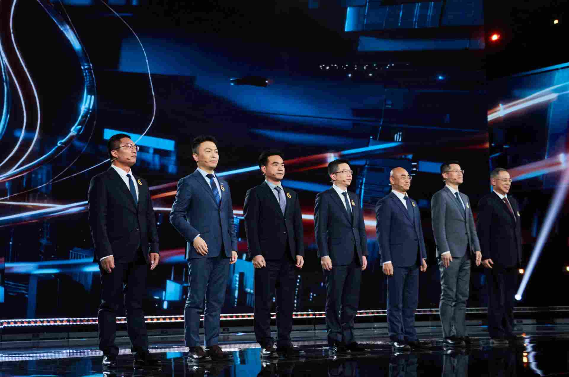 央视认证混动全栈唯一入选方案！岚图岚海智能超混荣膺2025汽车风云创新案例(图3)