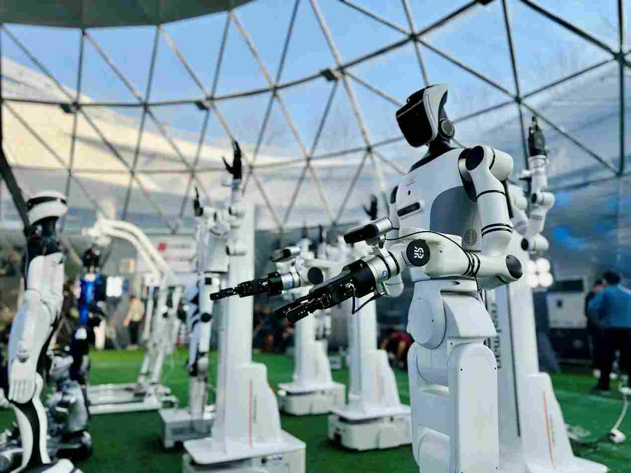 睿尔曼亮相北京卫视春晚，化身“新春大厨”让机器人走向“日常好用”(图8)