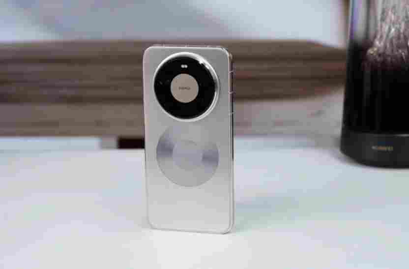 英伟达4 季度营收 681 亿美元,暴涨 73%;传魅族手机停摆,追觅谈判收购;Anthropic 放弃 AI 安全承诺(图7) 英伟达4 季度营收 681 亿美元,暴涨 73%;传魅族手机停摆,追觅谈判收购;Anthropic 放弃 AI 安全承诺(图7)