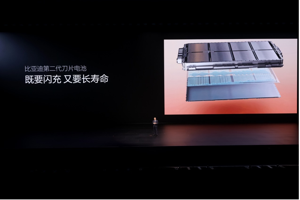 续航焦虑的终结者？比亚迪闪充成为汽车电动化转型收官之作(图3)
