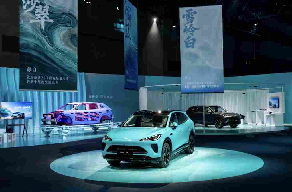 12.99 万起，奇瑞把 20 万级的配置塞进了一台「大五座」(图4)