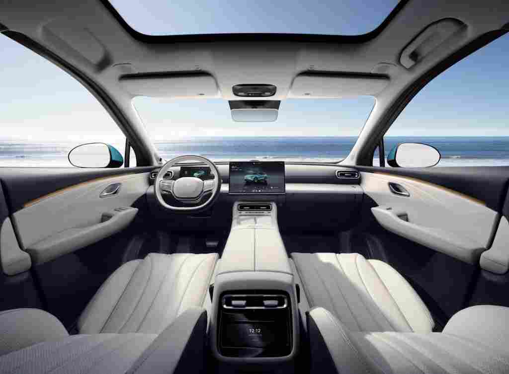 12.99 万起，奇瑞把 20 万级的配置塞进了一台「大五座」(图6)